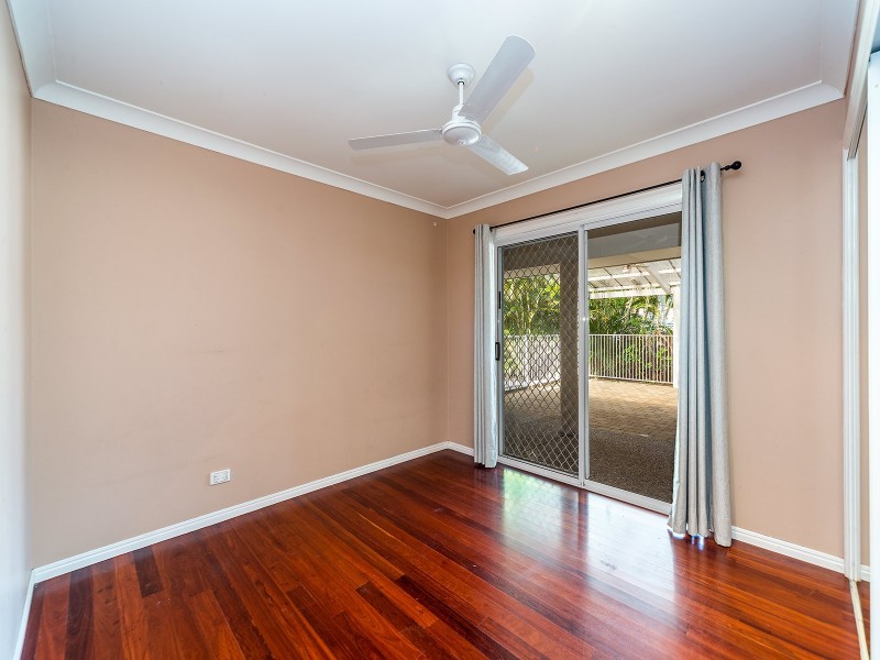 19 Rebbechi Court, Parkwood QLD 4214