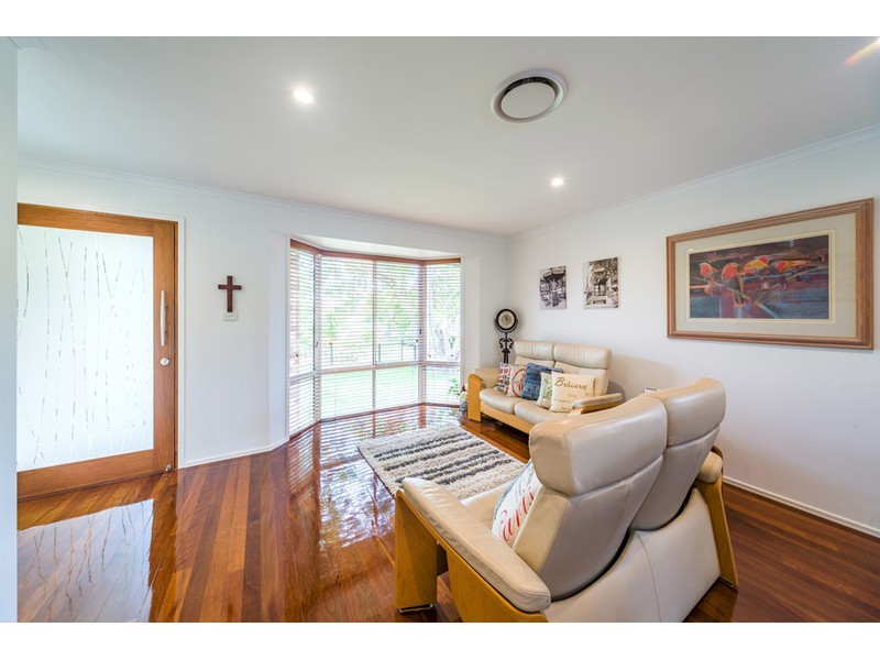 44 Morfantaine Terrace, Parkwood QLD 4214