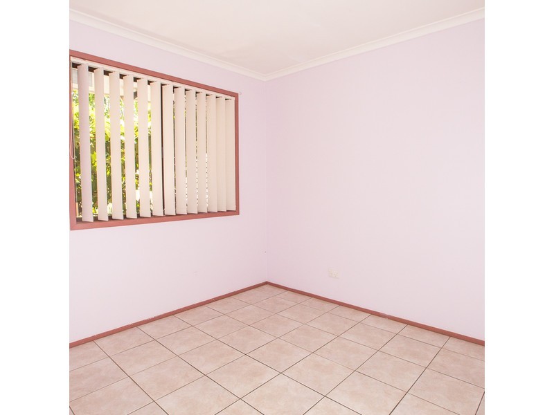 1/5 Hoya Court, Labrador QLD 4215