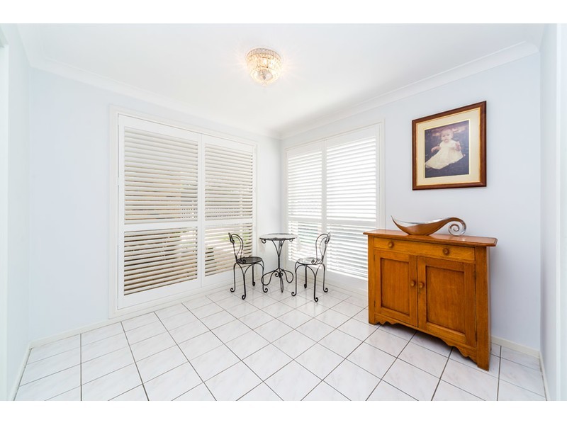 3 Henry Cotton Drive, Parkwood QLD 4214