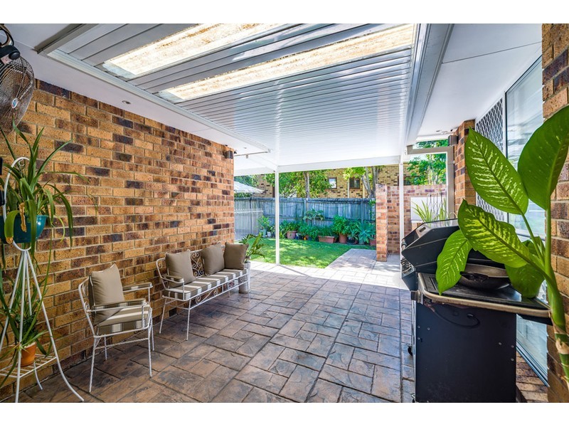 3 Henry Cotton Drive, Parkwood QLD 4214