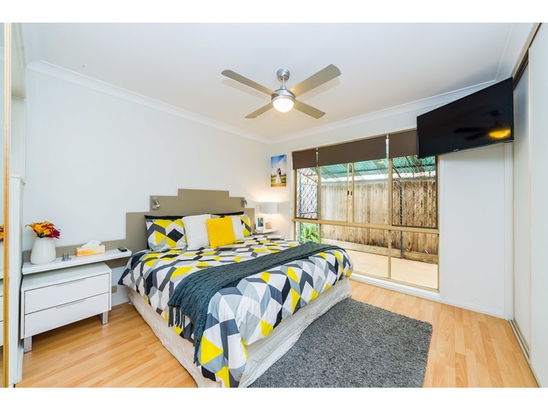 4 Moody Court, Parkwood QLD 4214