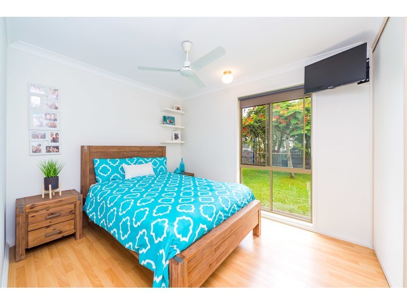 4 Moody Court, Parkwood QLD 4214