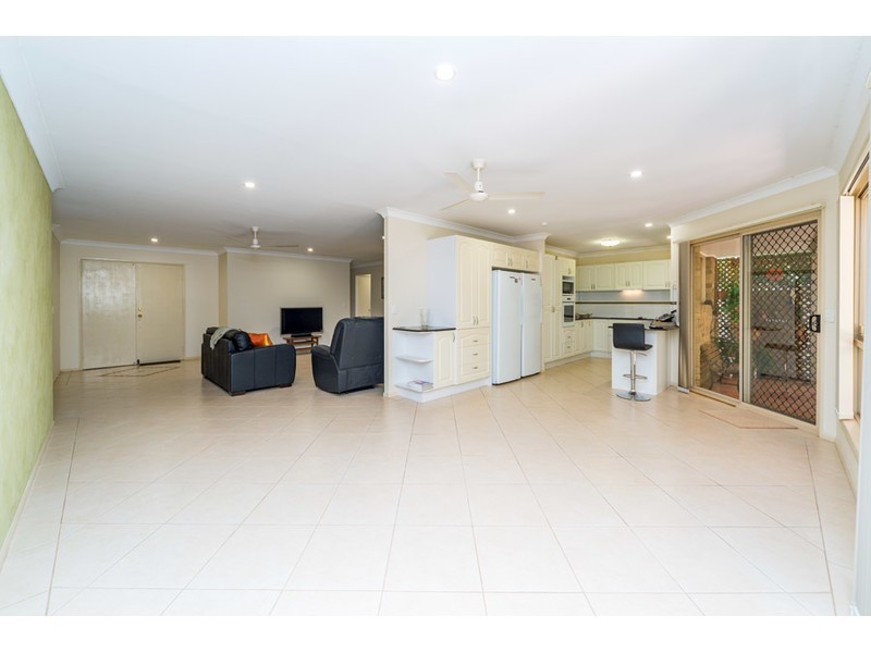 40 Alcott Court, Parkwood QLD 4214