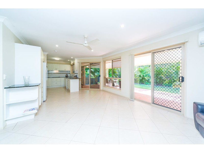 40 Alcott Court, Parkwood QLD 4214