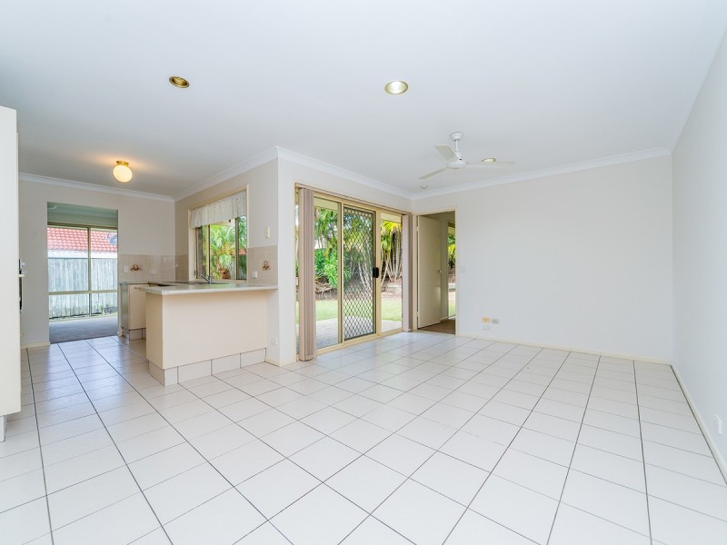 19 Masters Street, Arundel QLD 4214