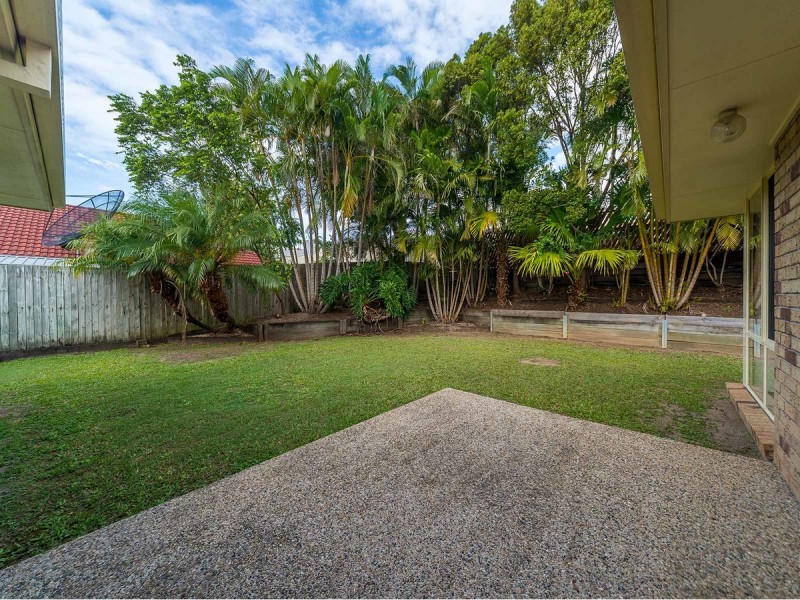 19 Masters Street, Arundel QLD 4214