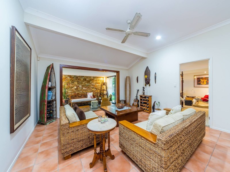 293 Napper Road, Arundel QLD 4214