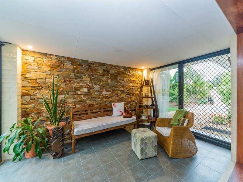 293 Napper Road, Arundel QLD 4214