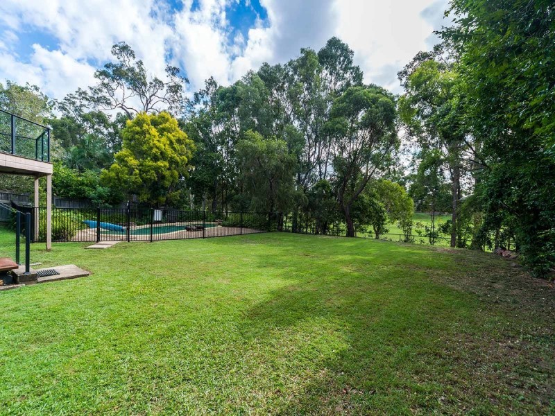 Parkwood QLD 4214