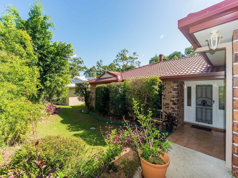 Parkwood QLD 4214