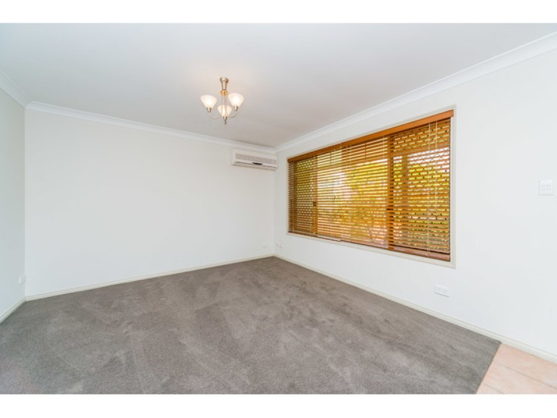 27 Alcott Court, Parkwood QLD 4214