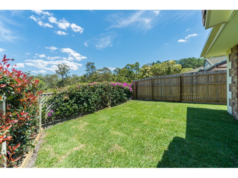 27 Alcott Court, Parkwood QLD 4214