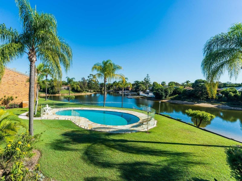 16/14 Dunlop Court, Mermaid Waters QLD 4218