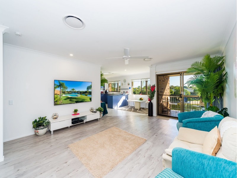 16/14 Dunlop Court, Mermaid Waters QLD 4218
