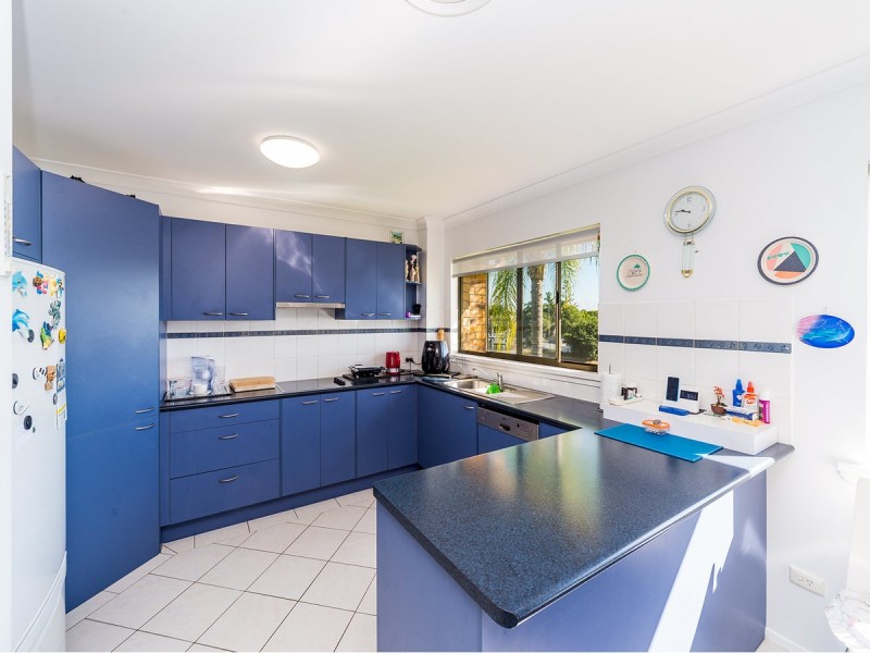 16/14 Dunlop Court, Mermaid Waters QLD 4218