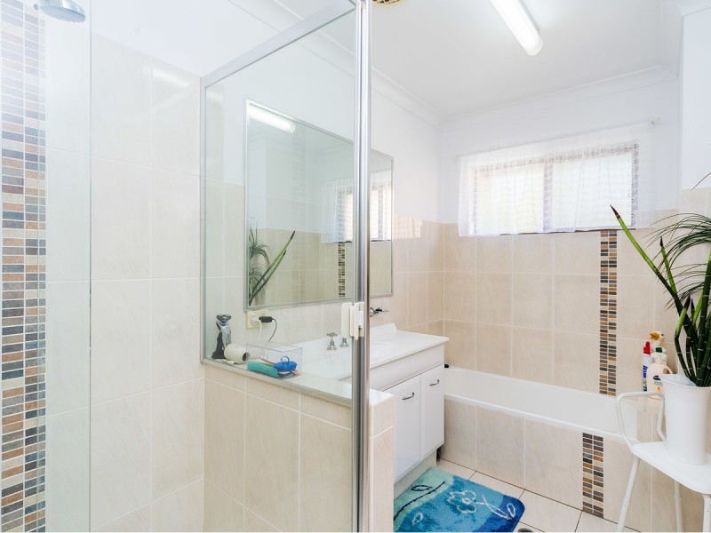16/14 Dunlop Court, Mermaid Waters QLD 4218