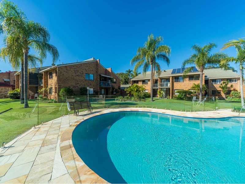 16/14 Dunlop Court, Mermaid Waters QLD 4218