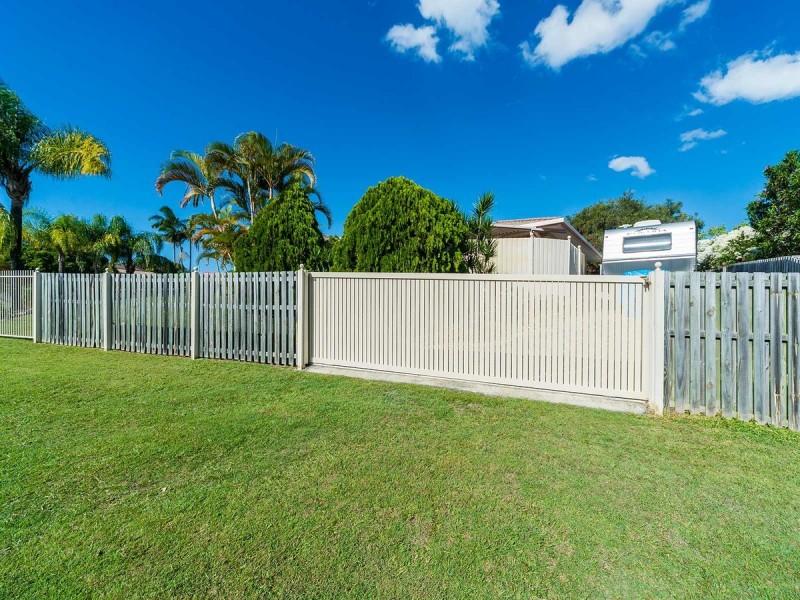 1 Maidstone Place, Parkwood QLD 4214