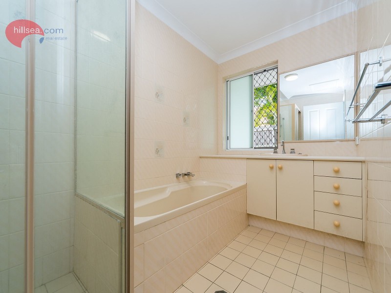 21 Gary Player Crescent, Parkwood QLD 4214