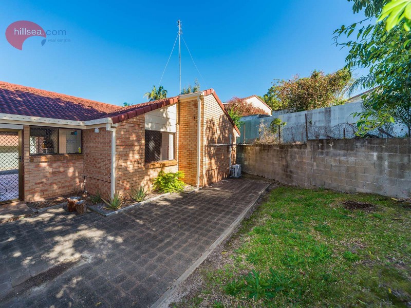 2/8 Botanical Drive, Labrador QLD 4215
