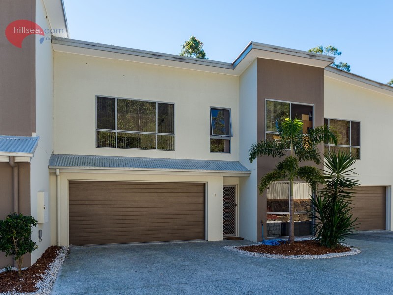 2/1 Aspect Place, Pacific Pines QLD 4211