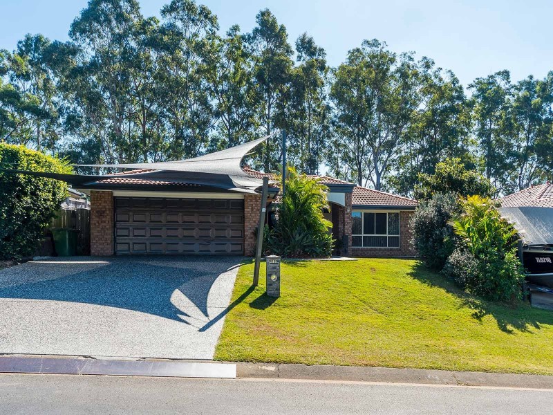 16 Greg Norman Crescent, Parkwood QLD 4214