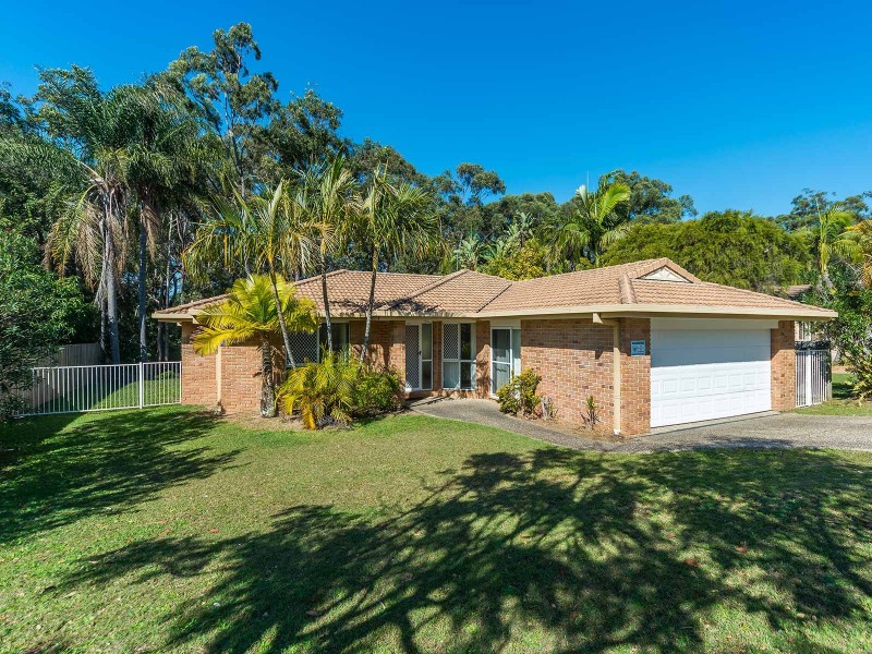 28 Ballybunion Drive, Parkwood QLD 4214