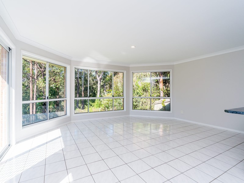 28 Ballybunion Drive, Parkwood QLD 4214