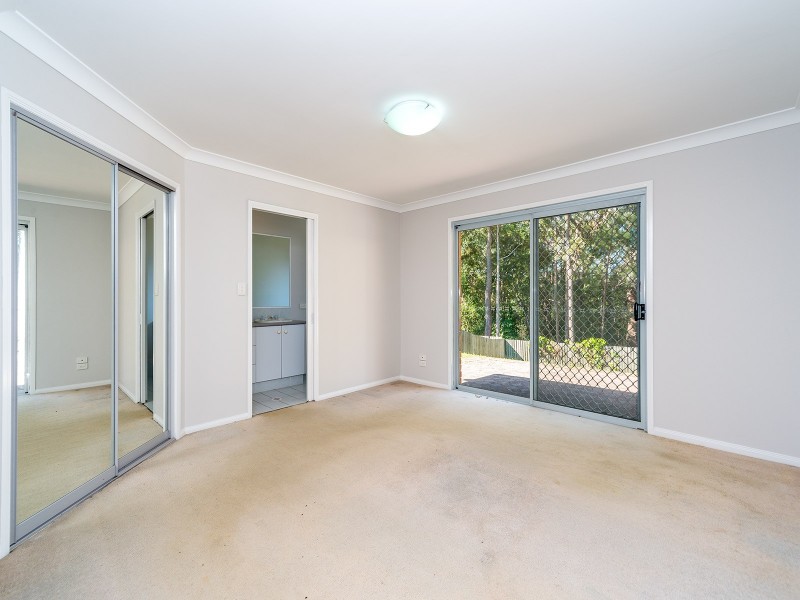 28 Ballybunion Drive, Parkwood QLD 4214