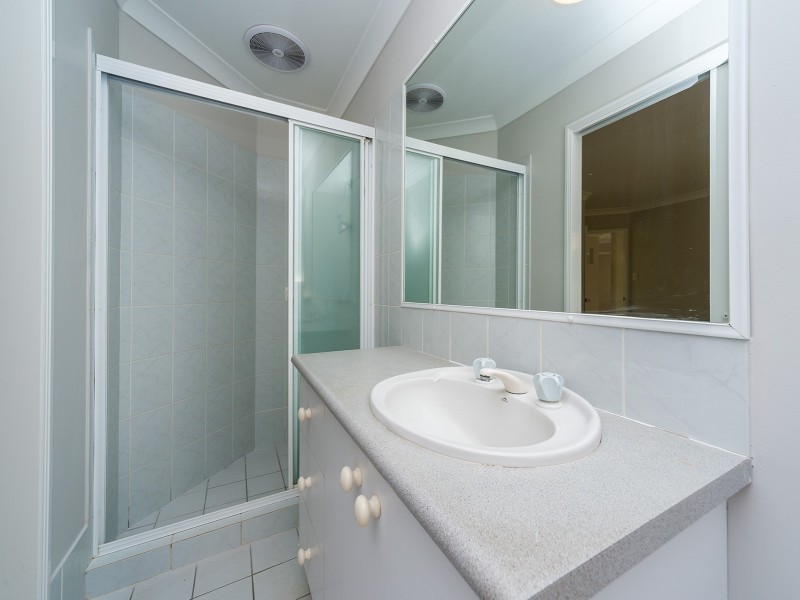 28 Ballybunion Drive, Parkwood QLD 4214