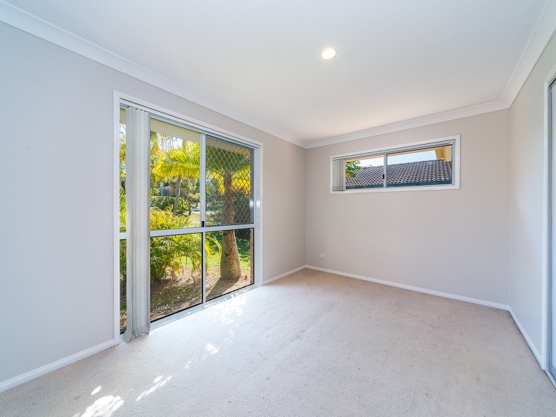 28 Ballybunion Drive, Parkwood QLD 4214
