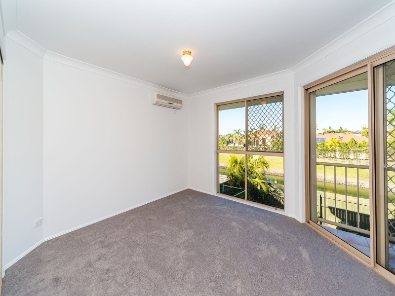 80/88 Cotlew Street East, Southport QLD 4215