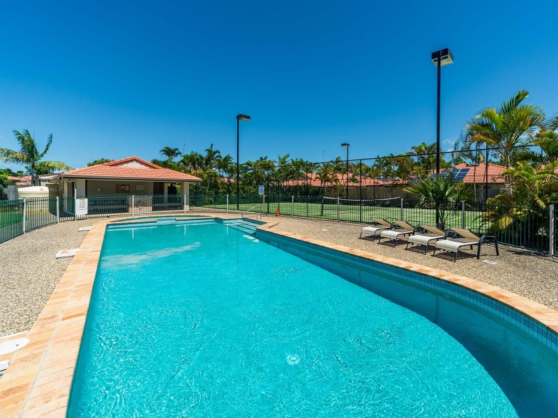 80/88 Cotlew Street East, Southport QLD 4215