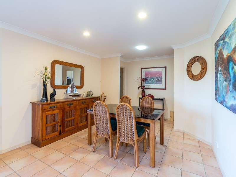 14 Cherry Hill Crescent, Parkwood QLD 4214