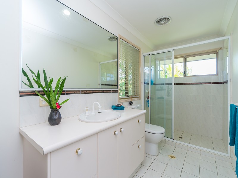 14 Cherry Hill Crescent, Parkwood QLD 4214