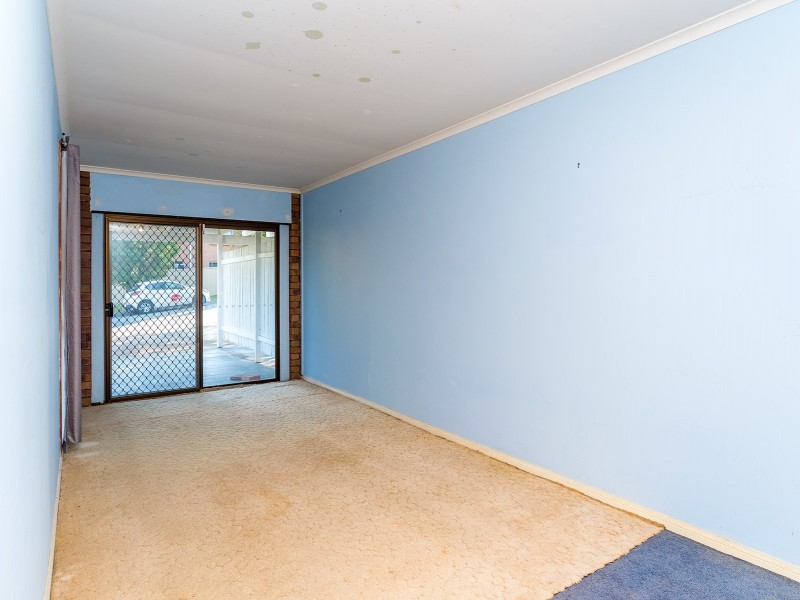 2/2 Morinda Way, Labrador QLD 4215