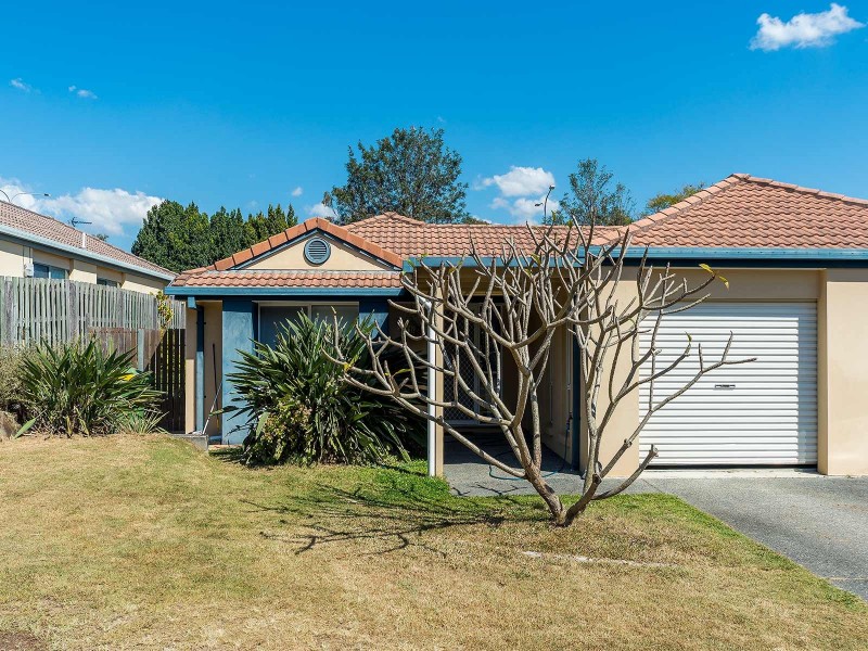 1/134 Greenacre Drive, Parkwood QLD 4214