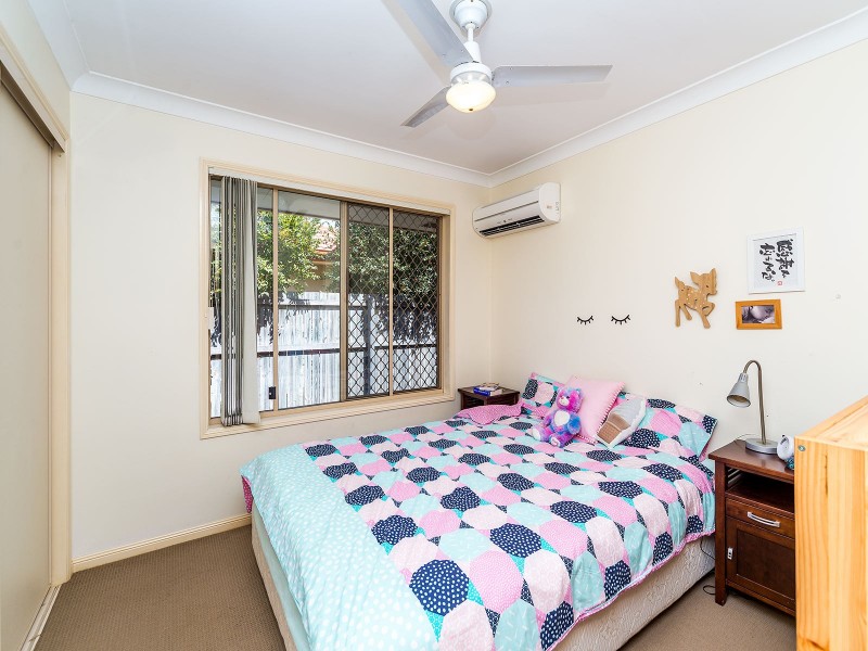 22 Oak Hill Crescent, Parkwood QLD 4214