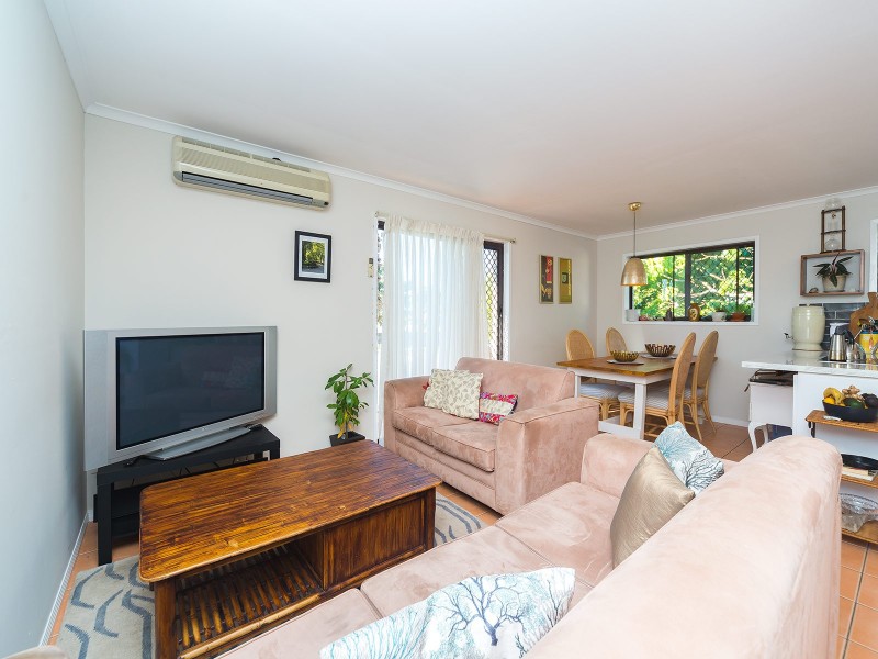 12/29 Ahern Street, Labrador QLD 4215