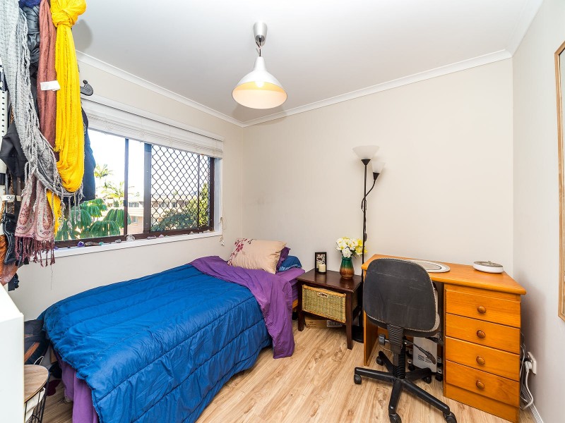 12/29 Ahern Street, Labrador QLD 4215