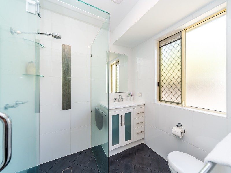 31 Alcott Court, Parkwood QLD 4214