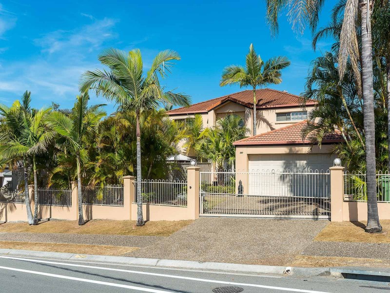 242 Napper Road, Parkwood QLD 4214