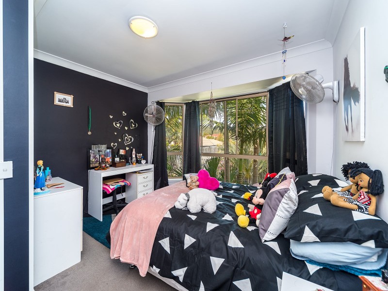 242 Napper Road, Parkwood QLD 4214