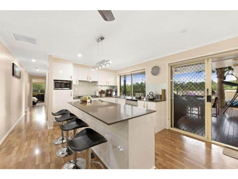 6 Alcott Court, Parkwood QLD 4214