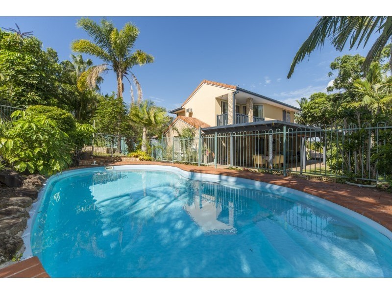 14 Yarraglen Place, Parkwood QLD 4214