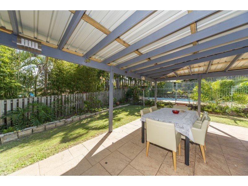 14 Yarraglen Place, Parkwood QLD 4214
