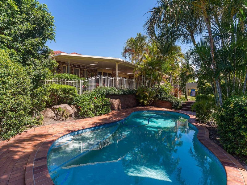 23 Oak Hill Crescent, Parkwood QLD 4214
