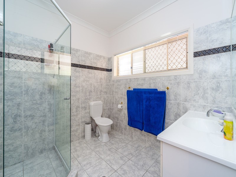 23 Oak Hill Crescent, Parkwood QLD 4214