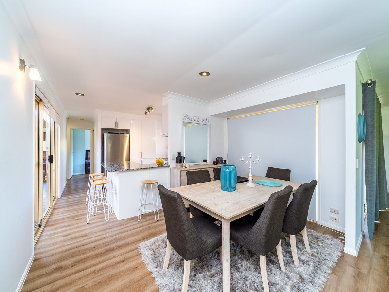 1 Whiteley Chase, Parkwood QLD 4214